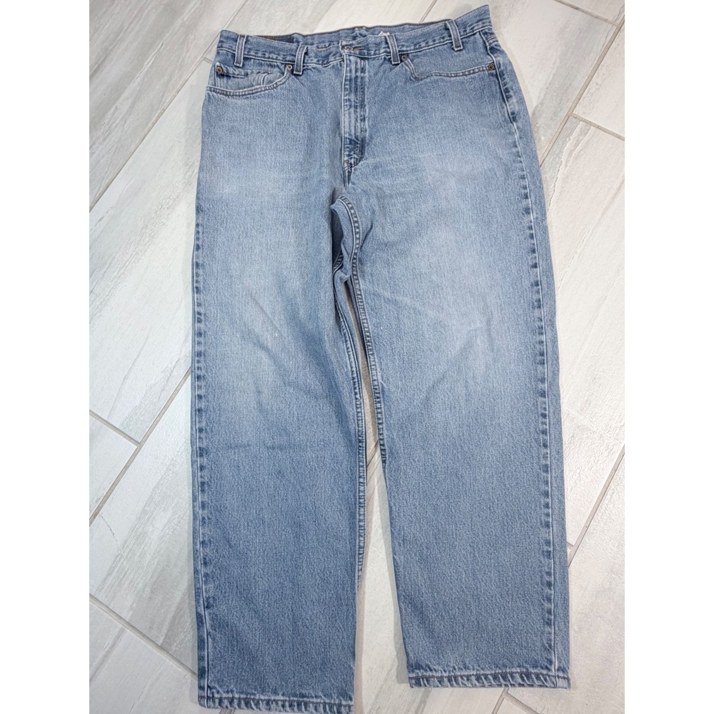Levis 550 Relaxed Fit Light Wash Denim Jeans Mens 40x30 Blue Tapered Leg